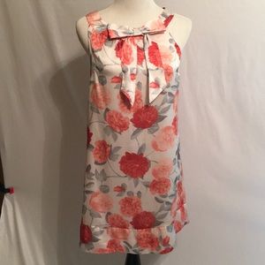H&M floral sleeveless shift dress